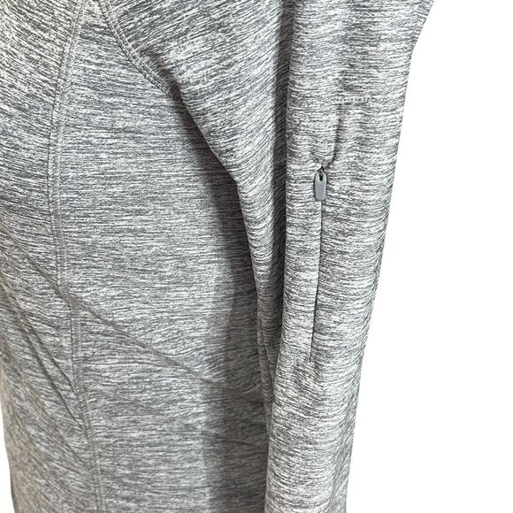 Athleta Pacifica Long Sleeve Top Gray XS Thumb Holes Ruched - Picture 9 of 14